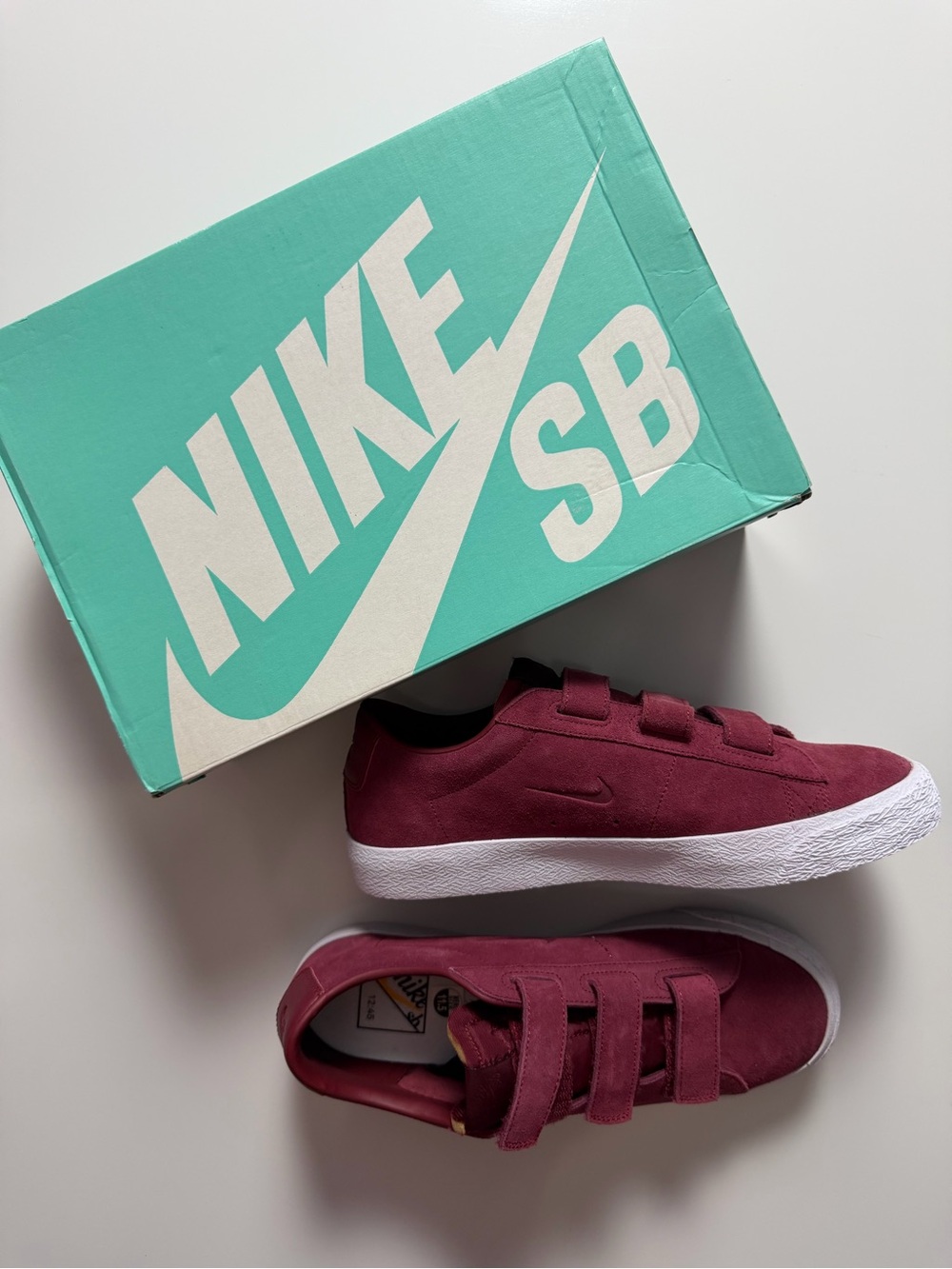 NIB Nike SB Skateboard Zoom Blazer Low AC QS, Team Red White, Size Men’s 11.5